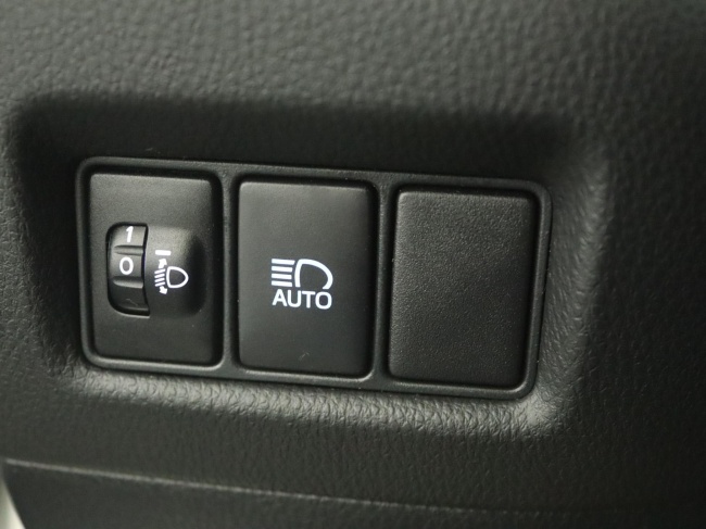 Toyota C-HR - 1.8 Hybrid Dynamic