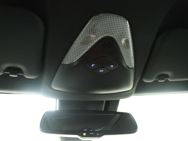 Toyota C-HR - 1.8 Hybrid Dynamic