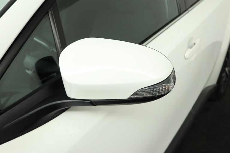 Toyota C-HR - 1.8 Hybrid Dynamic 37