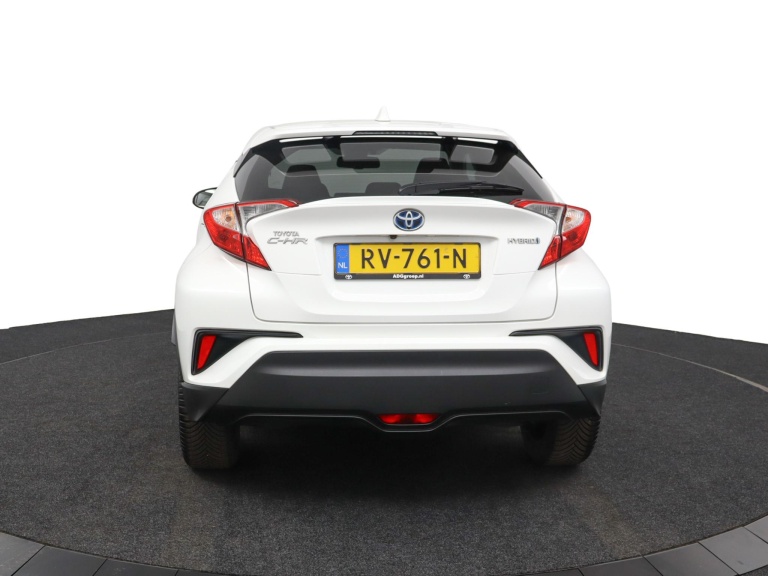 Toyota C-HR - 1.8 Hybrid Dynamic 63