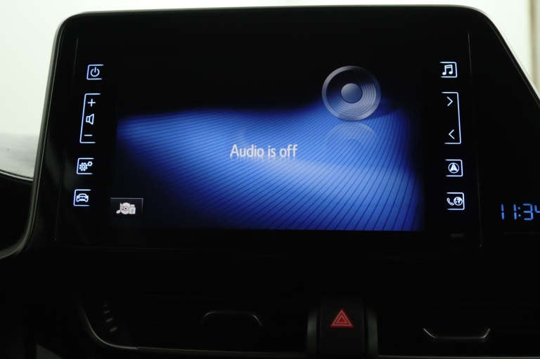 Toyota C-HR - 1.8 Hybrid Dynamic 8