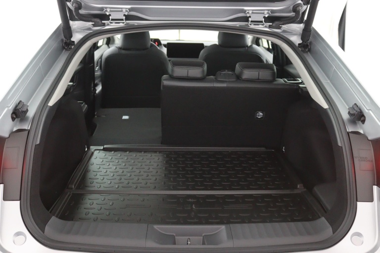 Toyota Prius - 2.0 Plug-in Hybrid 220 Executive Premium Pack 2025 20