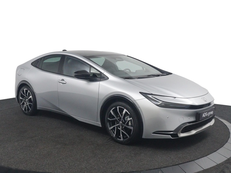 Toyota Prius - 2.0 Plug-in Hybrid 220 Executive Premium Pack 2025 3