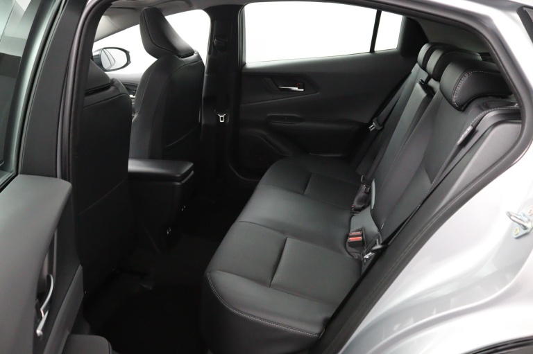 Toyota Prius - 2.0 Plug-in Hybrid 220 Executive Premium Pack 2025 9