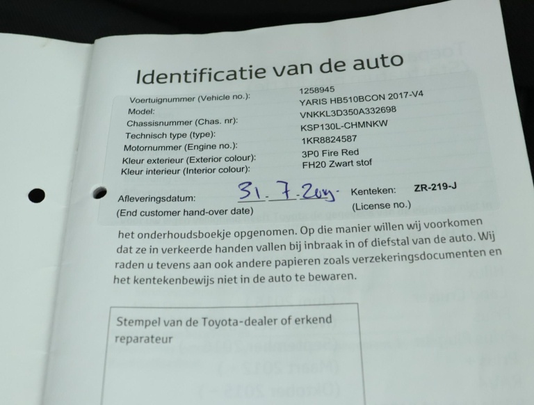 Toyota Yaris - 1.0 VVT-i Connect 43