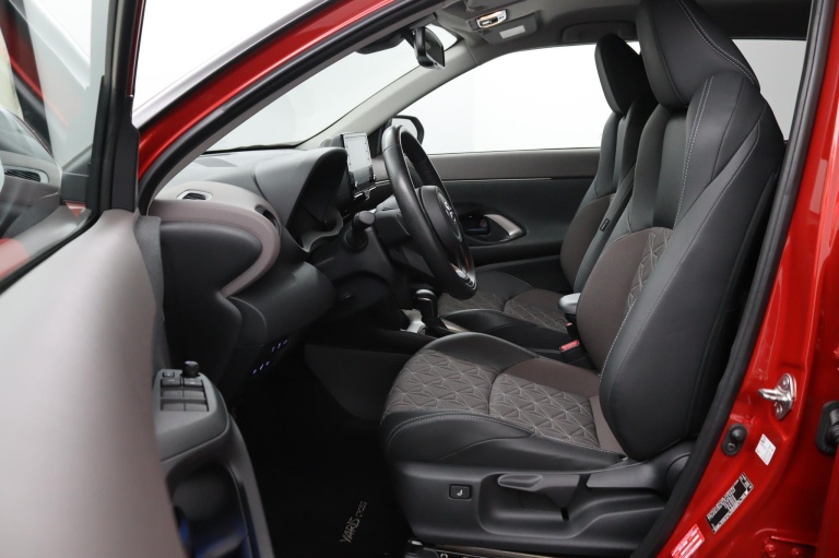 Toyota Yaris Cross - 1.5 Hybrid Executive 9