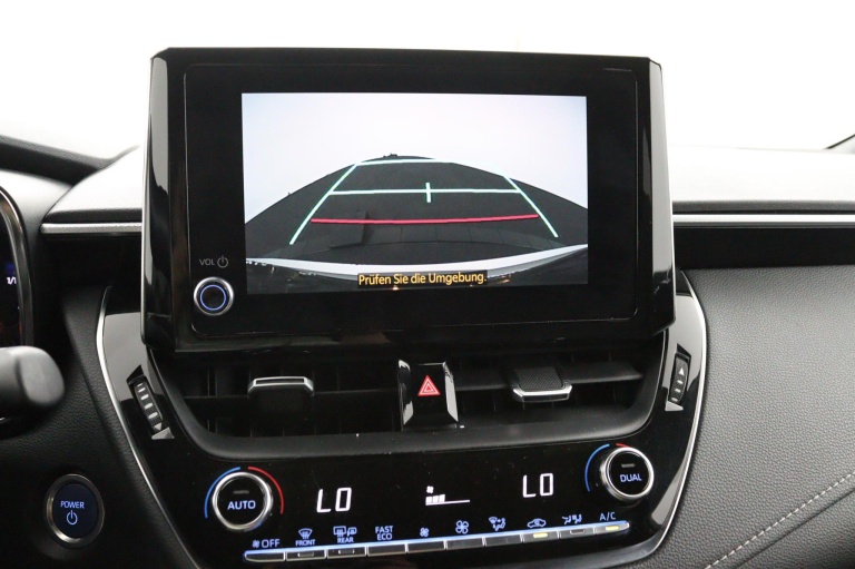 Toyota Corolla Touring Sports - 2.0 Hybrid Dynamic 21