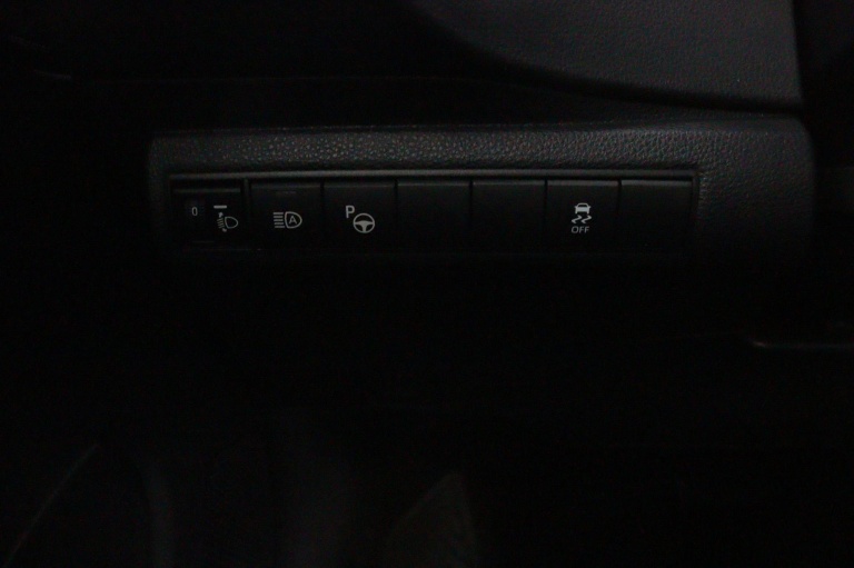 Toyota Corolla Touring Sports - 2.0 Hybrid Dynamic 33