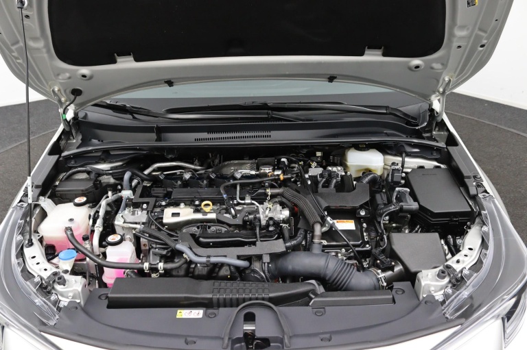 Toyota Corolla Touring Sports - 2.0 Hybrid Dynamic 36