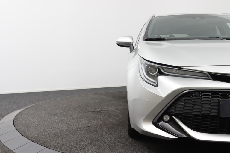 Toyota Corolla Touring Sports - 2.0 Hybrid Dynamic 37