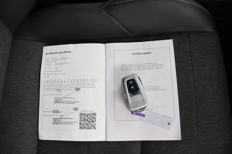 Toyota Corolla Touring Sports - 2.0 Hybrid Dynamic 44