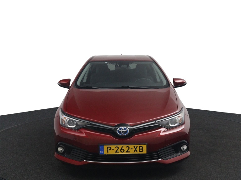 Toyota Auris - 1.8 Hybrid Black Edition 7