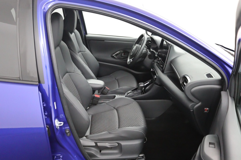 Toyota Yaris - 1.5 Hybrid 130 Executive 10