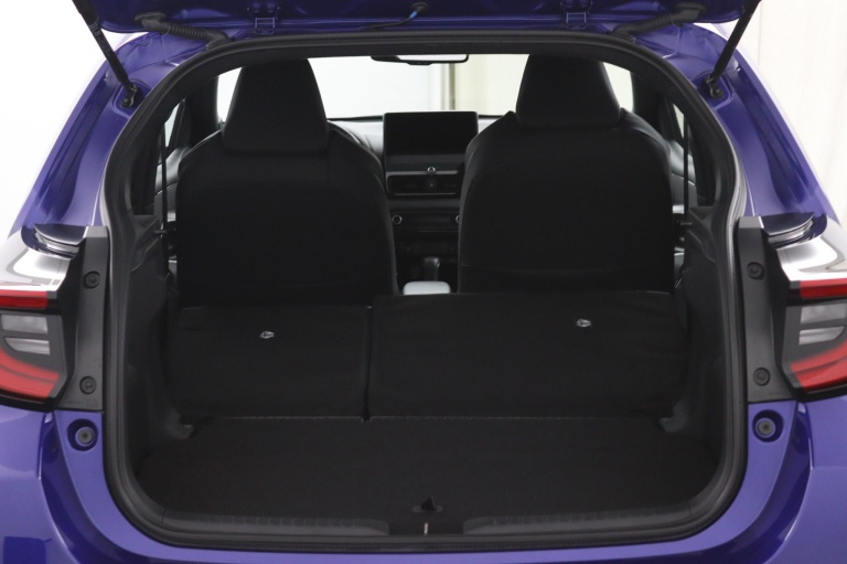 Toyota Yaris - 1.5 Hybrid 130 Executive 26