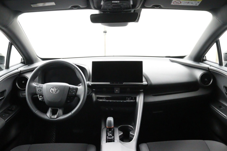 Toyota C-HR - 1.8 Hybrid 140 First Edition 11
