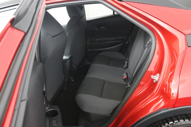 Toyota C-HR - 1.8 Hybrid 140 First Edition 12