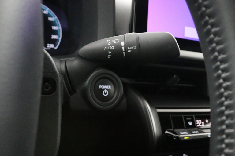 Toyota C-HR - 1.8 Hybrid 140 First Edition 23