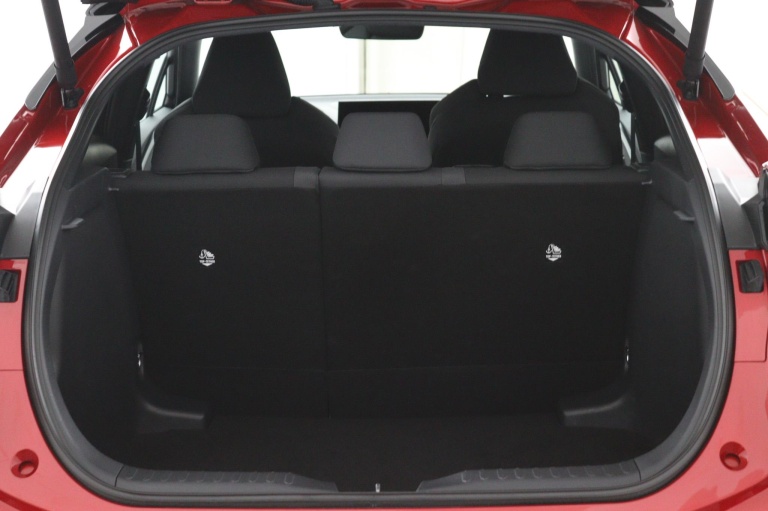 Toyota C-HR - 1.8 Hybrid 140 First Edition 25