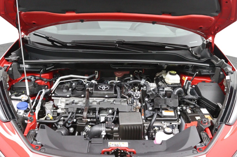 Toyota C-HR - 1.8 Hybrid 140 First Edition 32