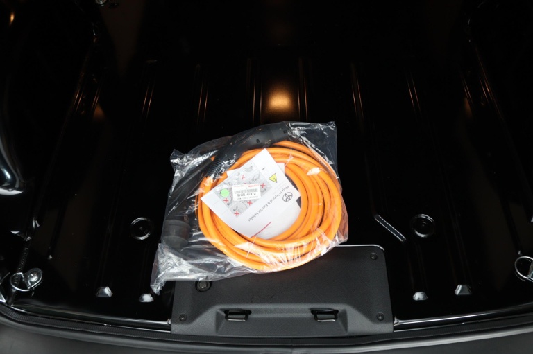 Toyota Proace Worker Electric - 75KW Navigator met bank 28