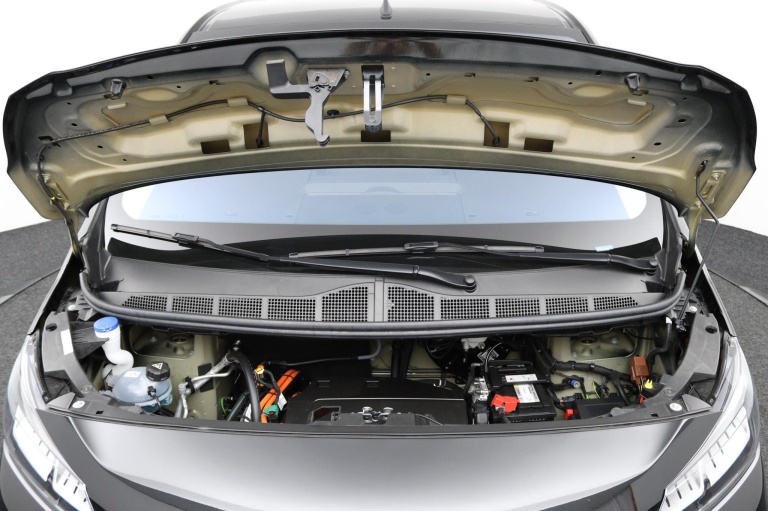 Toyota Proace Worker Electric - 75KW Navigator met bank 29