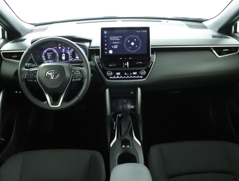 Toyota Corolla Cross - Hybrid 140 Style 4