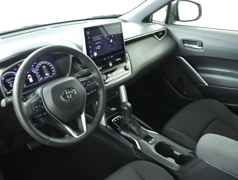 Toyota Corolla Cross - Hybrid 140 Style 65