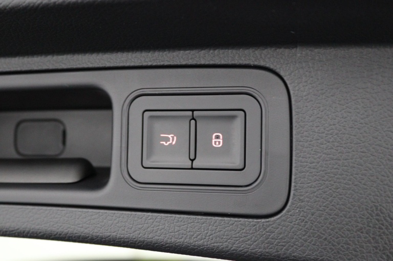 BYD SEAL U - Design 87 kWh 49