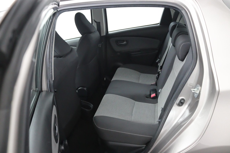 Toyota Yaris - 1.5 Hybrid Lease 12