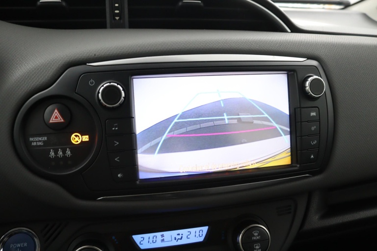 Toyota Yaris - 1.5 Hybrid Lease 14