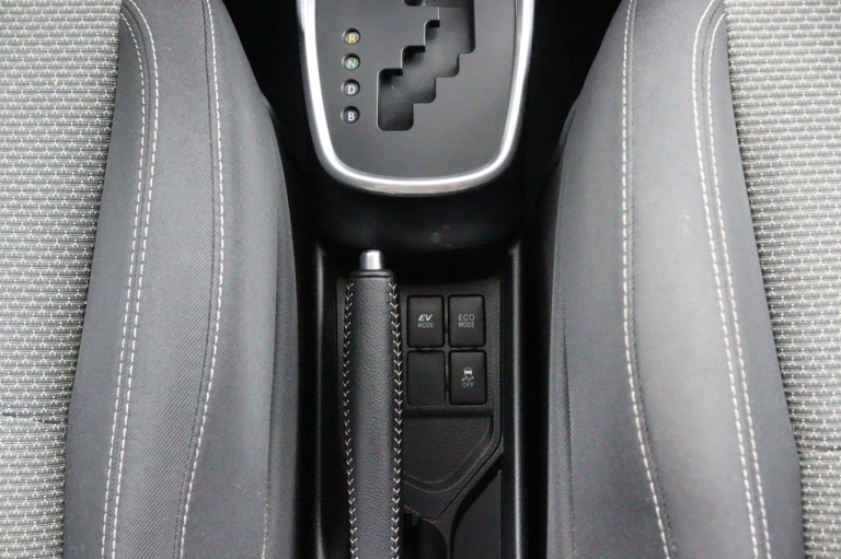 Toyota Yaris - 1.5 Hybrid Lease 25