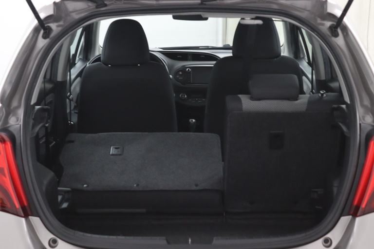 Toyota Yaris - 1.5 Hybrid Lease 32