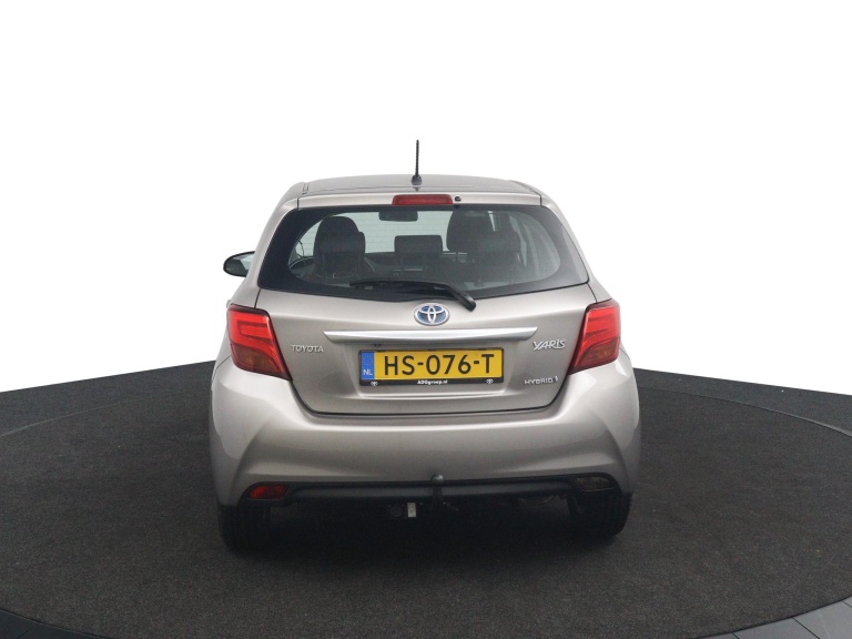 Toyota Yaris - 1.5 Hybrid Lease 8