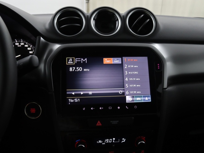 Suzuki Vitara - 1.4 Boosterjet Select Hybrid Automaat