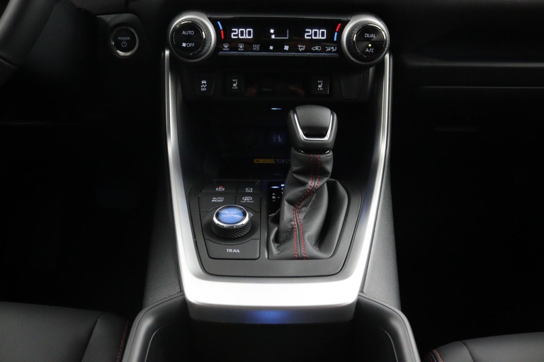 Toyota RAV4 - 2.5 Plug-in Hybrid AWD Limited Edition 22