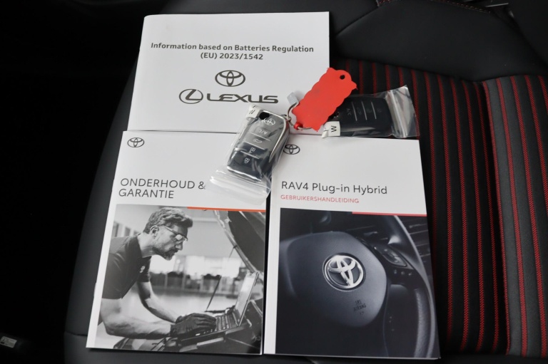 Toyota RAV4 - 2.5 Plug-in Hybrid AWD Limited Edition 25