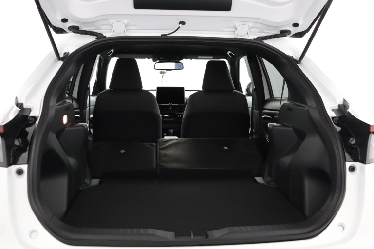 Toyota Yaris Cross - 1.5 Hybrid 115 Dynamic 27
