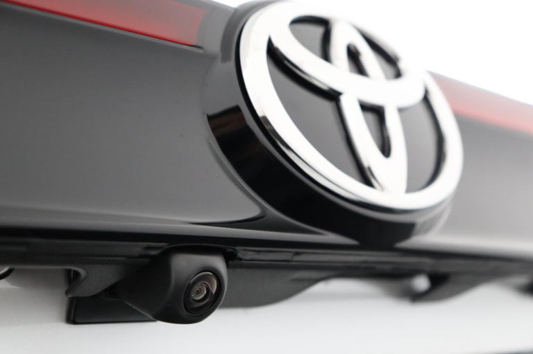 Toyota Yaris Cross - 1.5 Hybrid 115 Dynamic 32