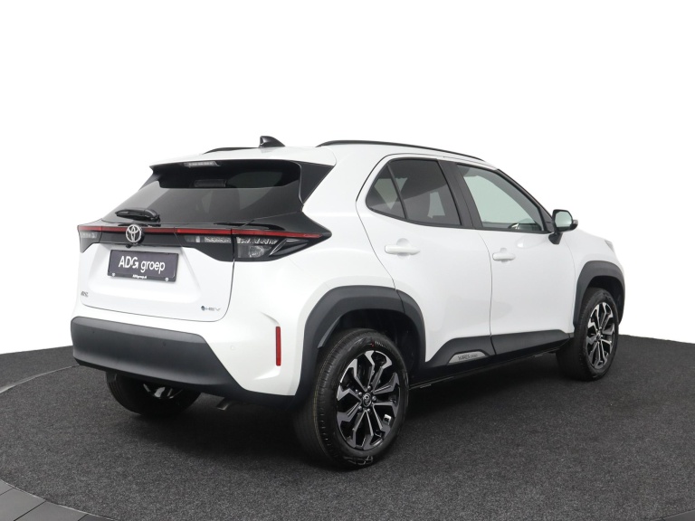 Toyota Yaris Cross - 1.5 Hybrid 115 Dynamic 6