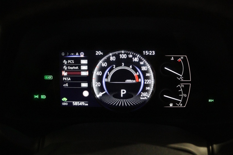 Lexus UX - 250h Business Line 6