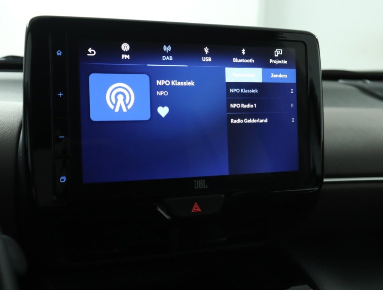 Toyota Yaris Cross - 1.5 Hybrid Executive 8