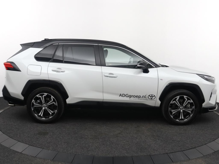 Toyota RAV4 - 2.5 Plug-in Hybrid AWD Business Plus 13