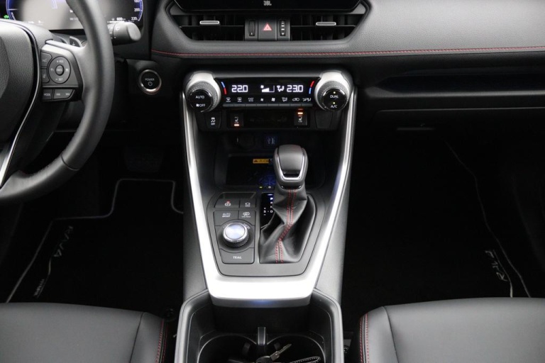 Toyota RAV4 - 2.5 Plug-in Hybrid AWD Business Plus 26