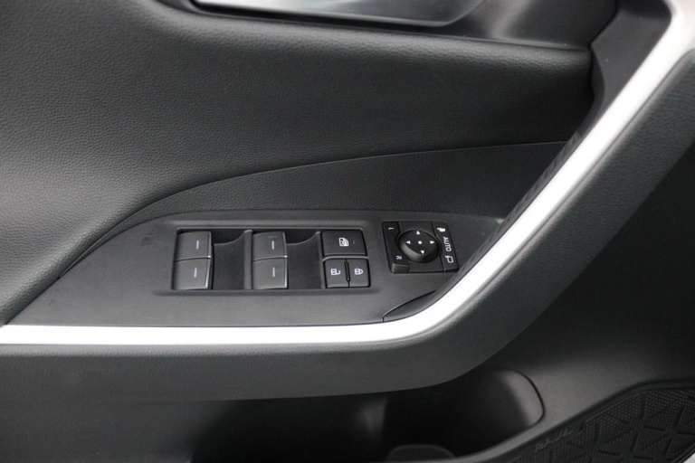 Toyota RAV4 - 2.5 Plug-in Hybrid AWD Business Plus 28