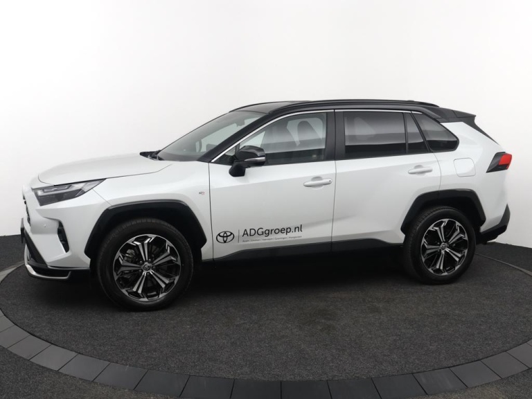 Toyota RAV4 - 2.5 Plug-in Hybrid AWD Business Plus 3