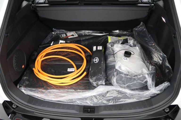 Toyota RAV4 - 2.5 Plug-in Hybrid AWD Business Plus 43