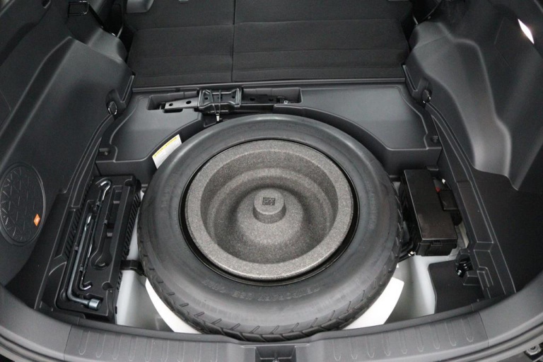 Toyota RAV4 - 2.5 Plug-in Hybrid AWD Business Plus 46