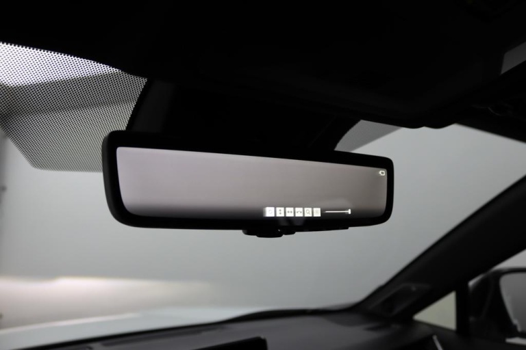 Toyota RAV4 - 2.5 Plug-in Hybrid AWD Business Plus 57