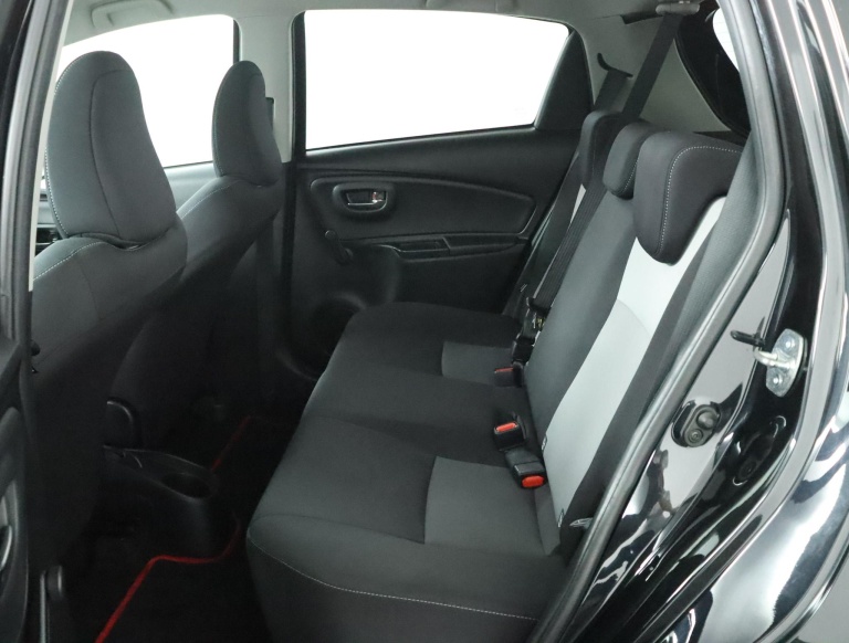 Toyota Yaris - 1.0 VVT-i Design Sport 18