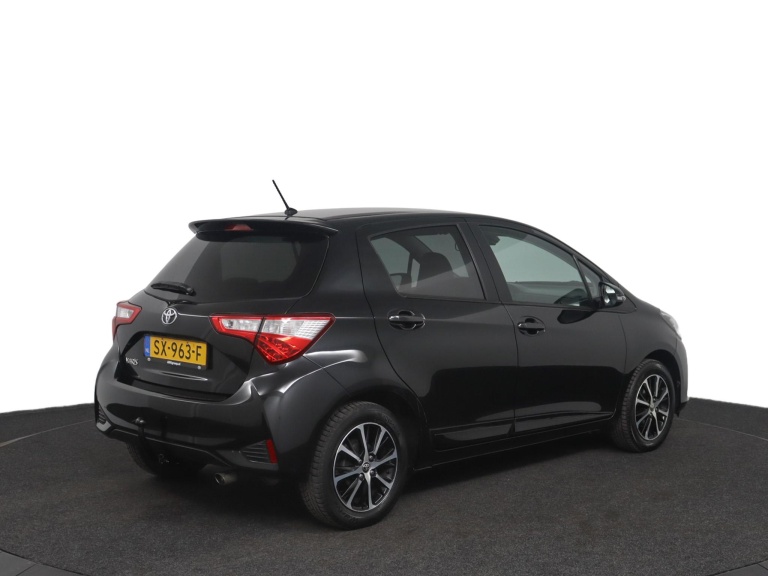 Toyota Yaris - 1.0 VVT-i Design Sport 2